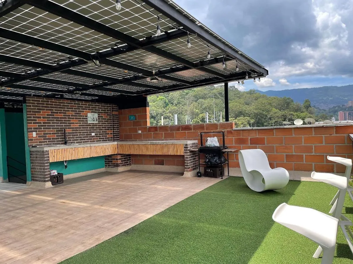 Apartment Housinn Co-Living Fatima En Medellin