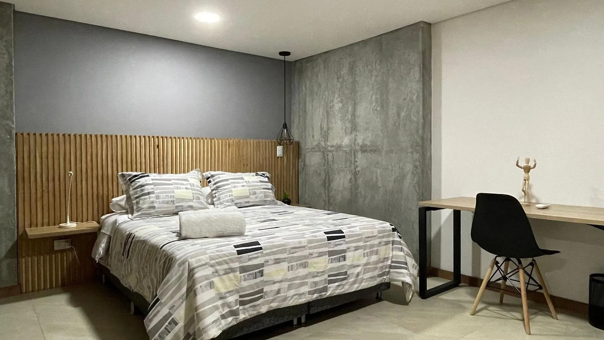 Apartment Housinn Co-Living Fatima En Medellin